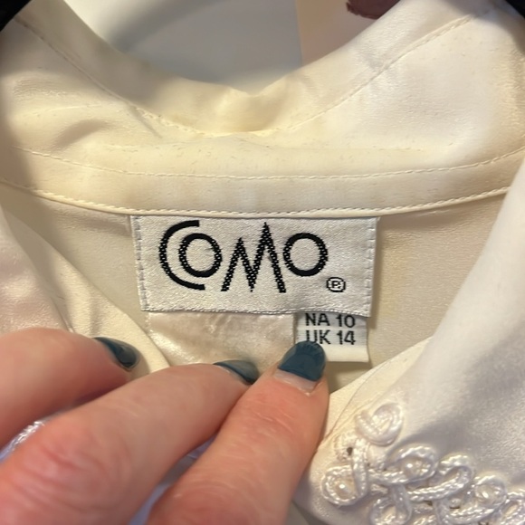 7. Vintage Como Ivory Long Sleeve Blouse - Picture 3 of 6